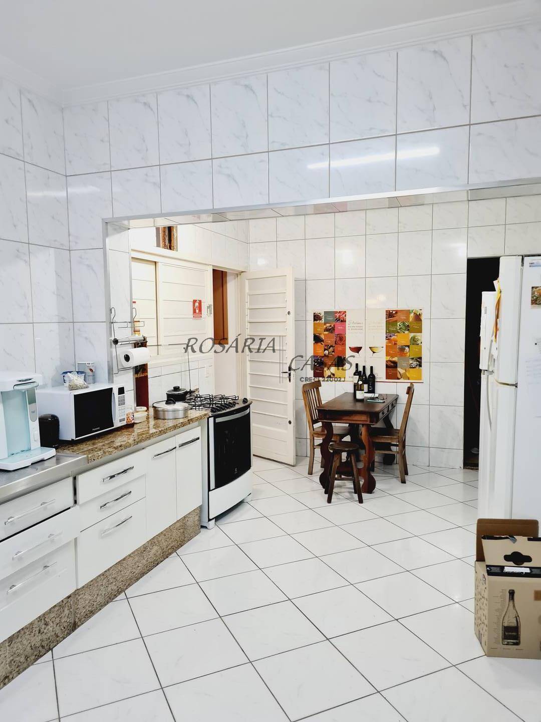 Casa à venda com 2 quartos, 200m² - Foto 44